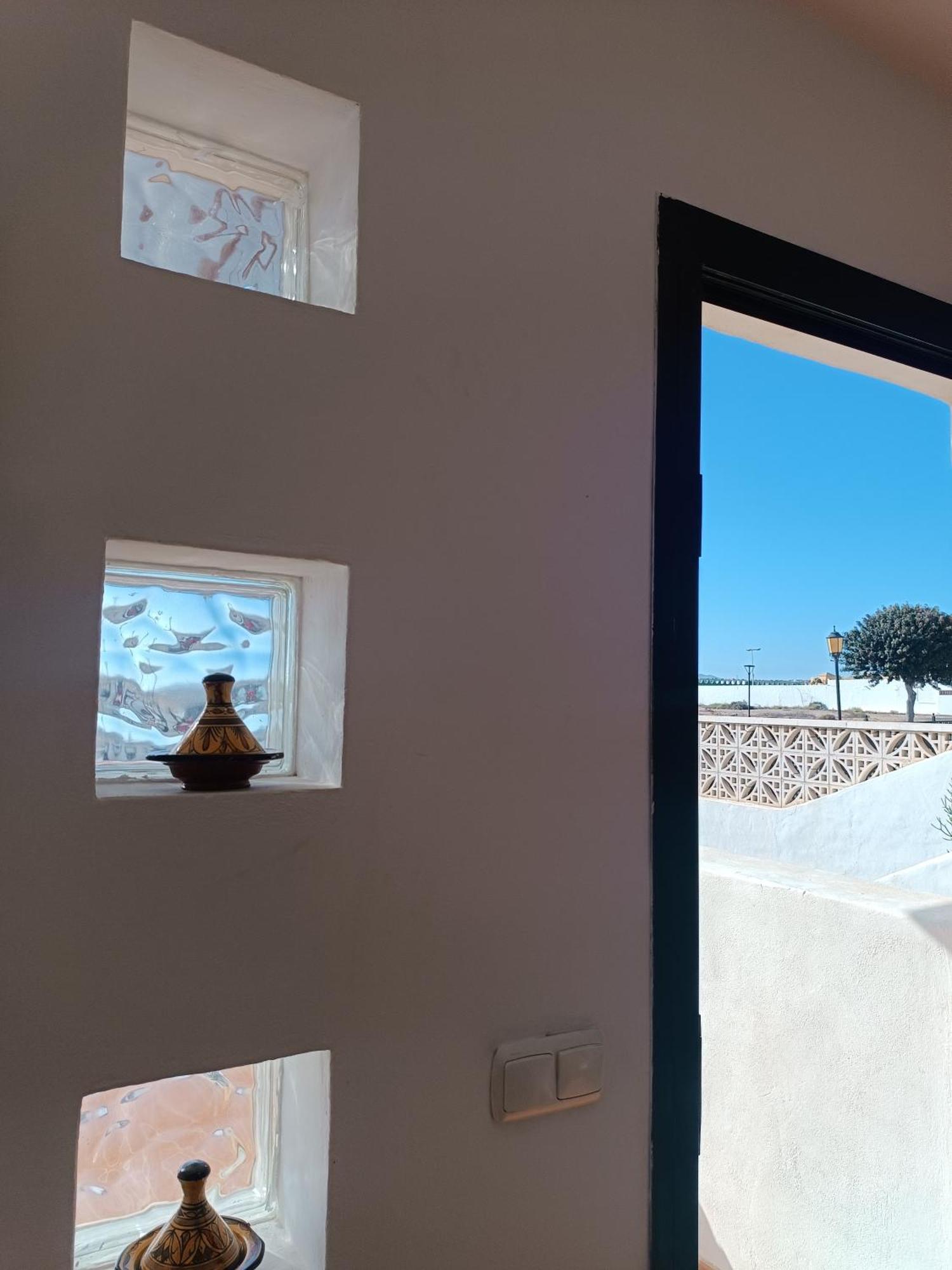 Moana Surf House Pansiyon Corralejo Dış mekan fotoğraf
